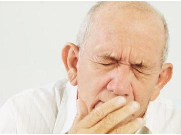 老人咳嗽需分型治療 常見(jiàn)5大療法