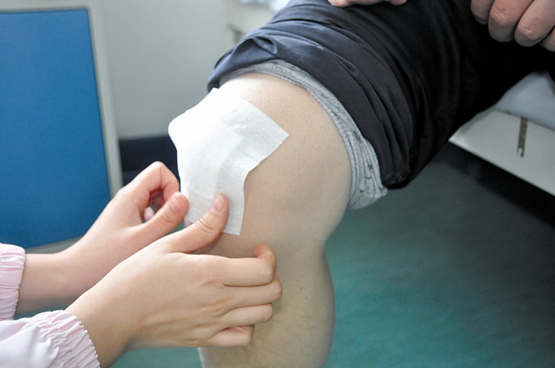 如何正確選用膏藥緩解疼痛？